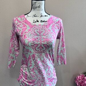 B.L.U.E. Paisley pink top. 205